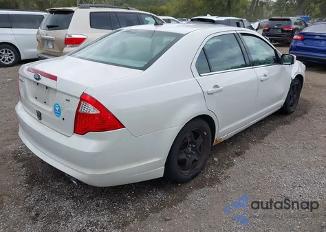 2011 Ford Fusion Se z USA, uszkodzony, nr VIN 3FAHP0HA6BR140879